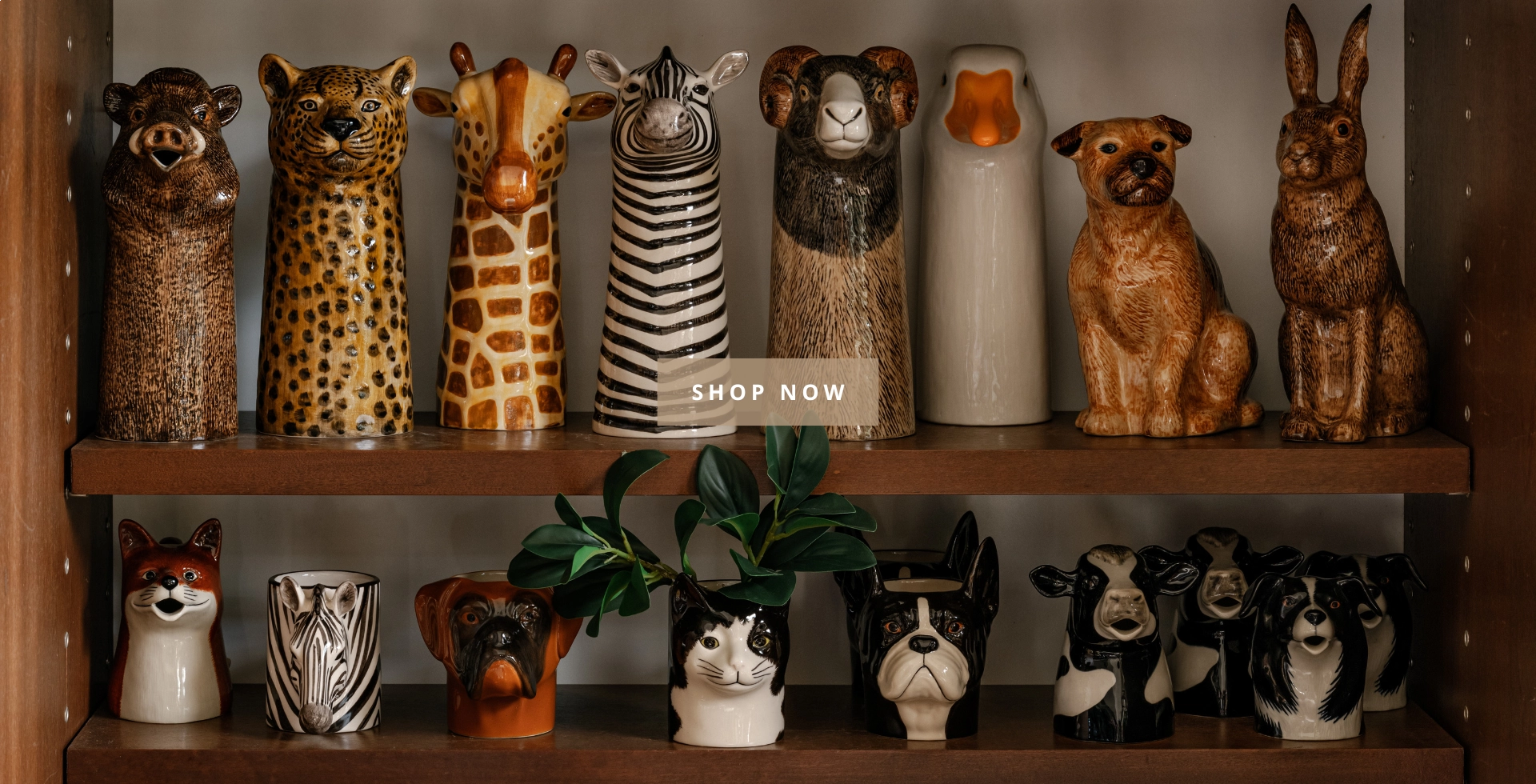 Loja Entreposto. Tecidos, móveis e objetos de decoração Loja Entreposto. Tecidos, móveis e objetos de decoração