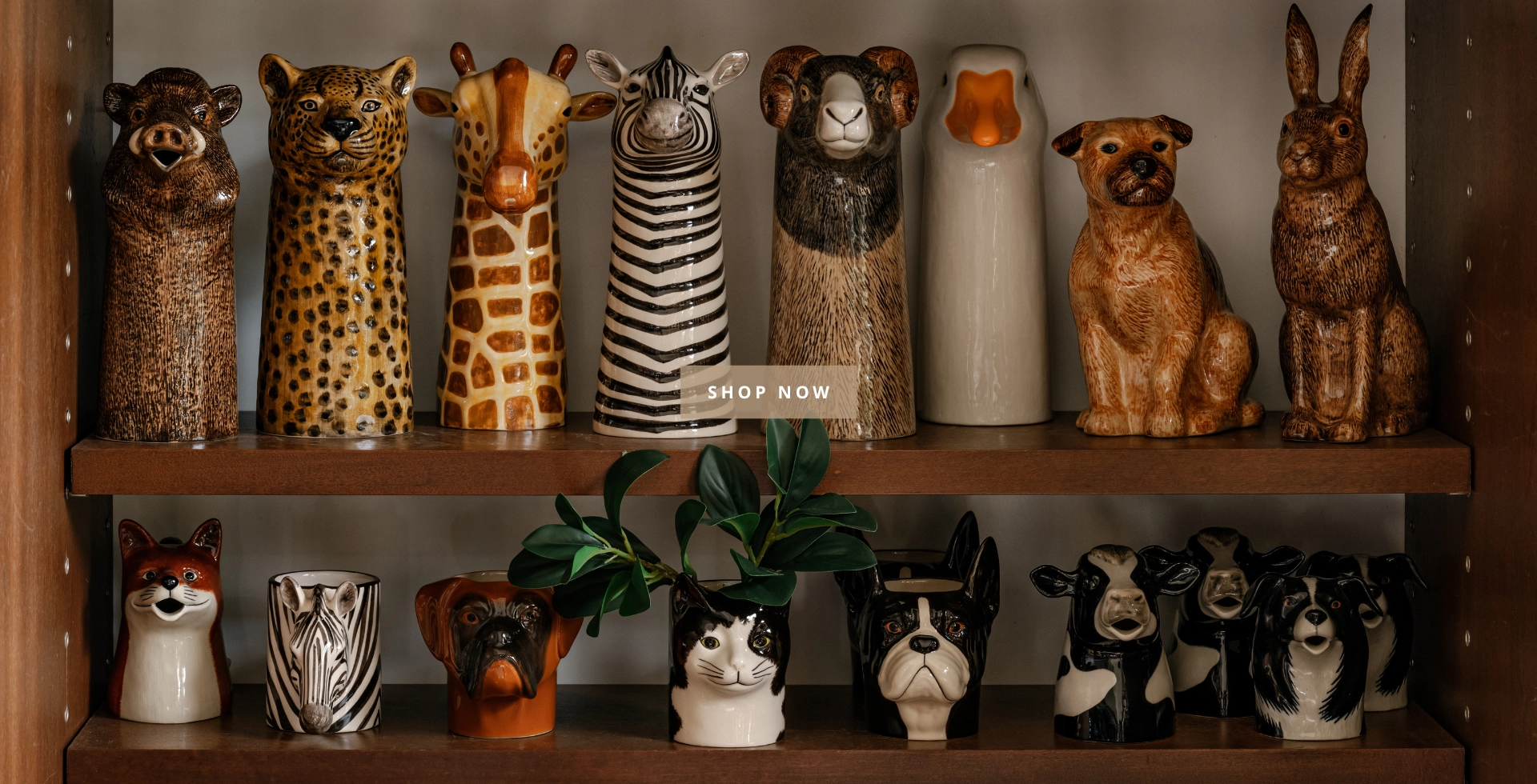 Loja Entreposto. Tecidos, móveis e objetos de decoração Loja Entreposto. Tecidos, móveis e objetos de decoração