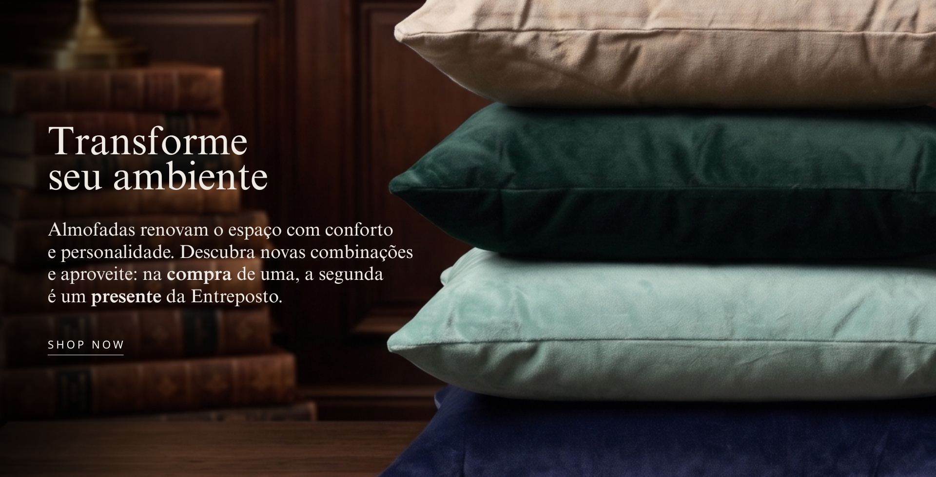 Loja Entreposto. Tecidos, móveis e objetos de decoração