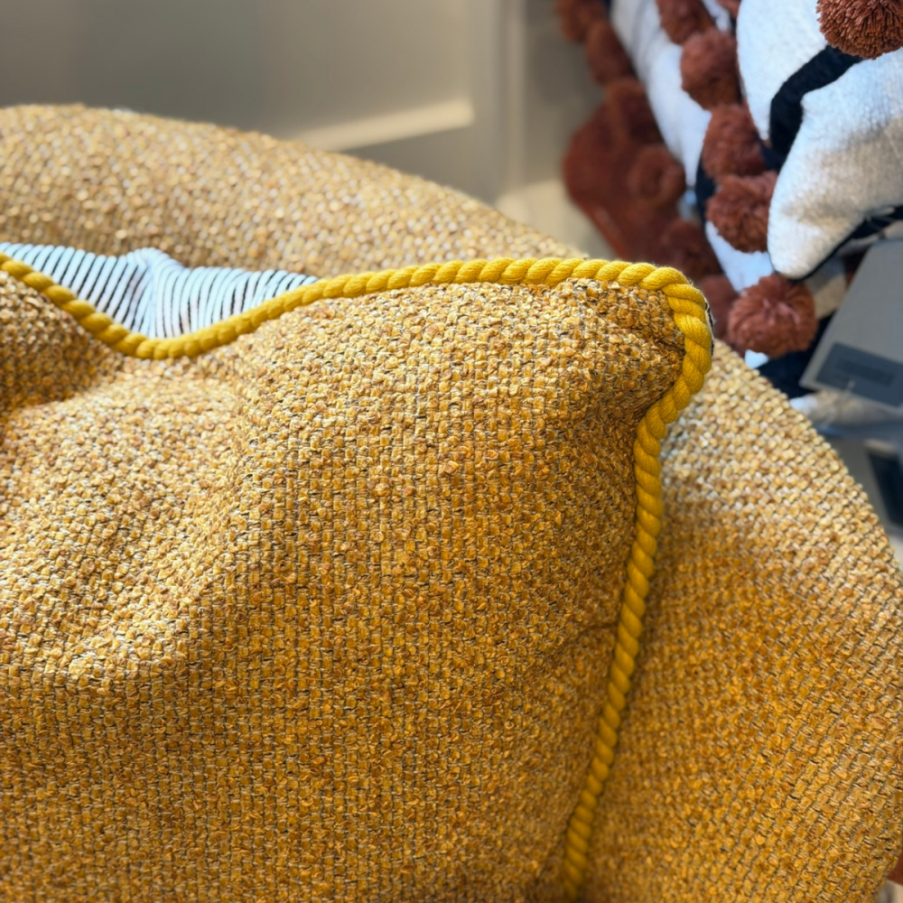 Almofada Boucle Corn com Cordão