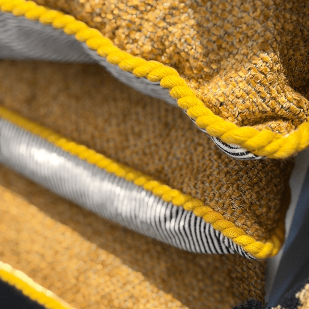 Almofada Boucle Corn com Cordão