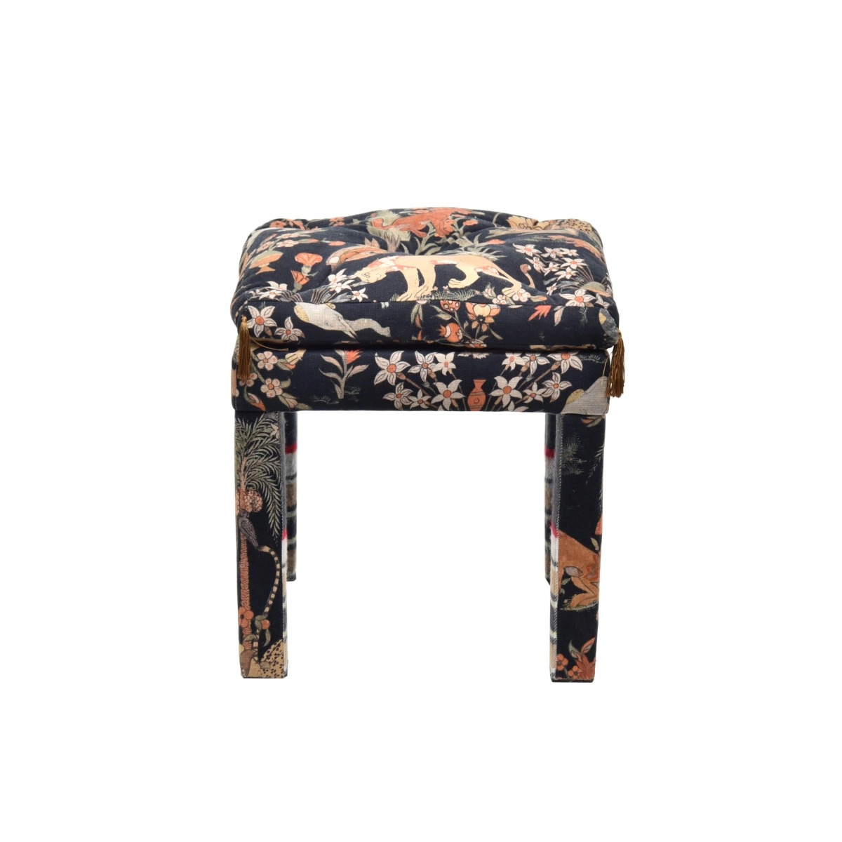 Banqueta Futton Bistrol Black Com Tassel - SKU 02100755 Banqueta Futton Bistrol Black Com Tassel - SKU 02100755