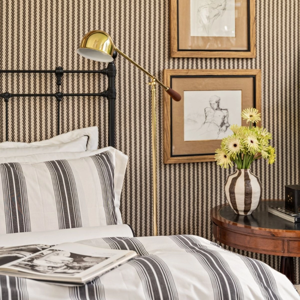 Cama Orquídea Casal Preto Fosco