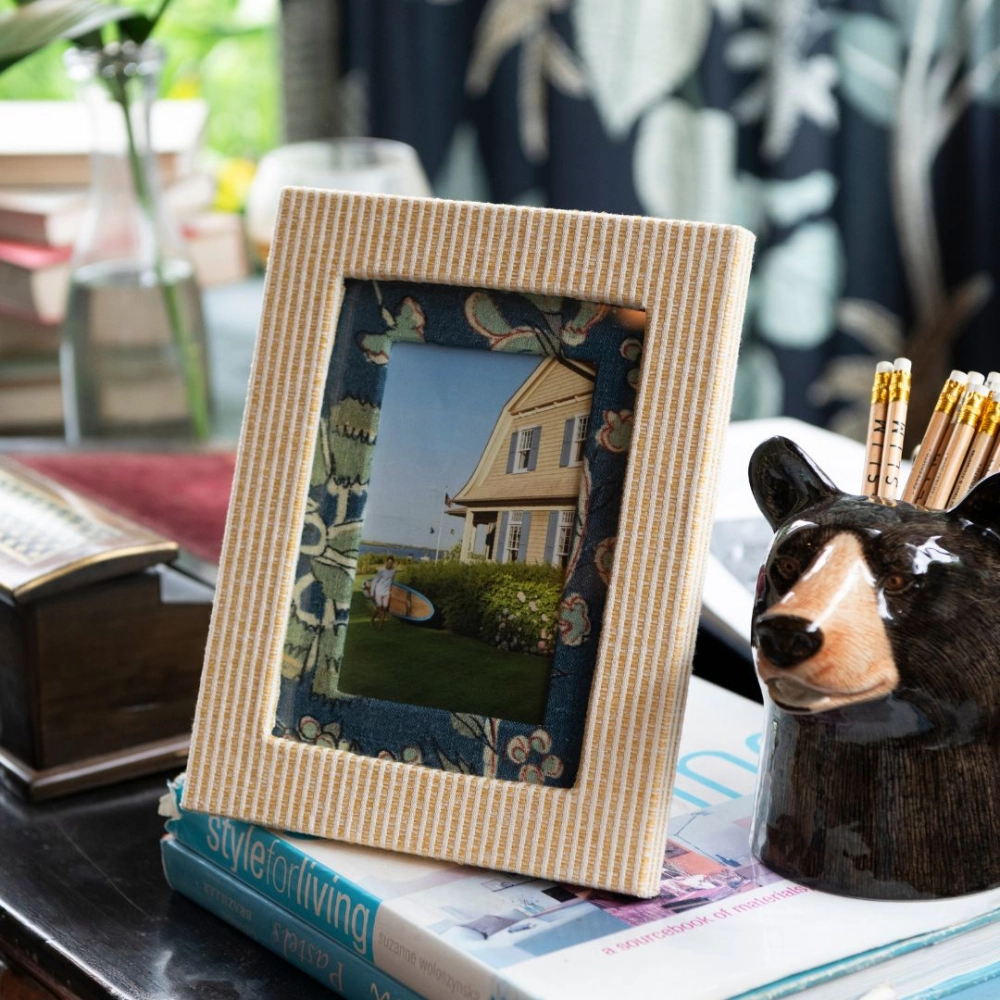 Porta-Retrato Lista Cúrcuma