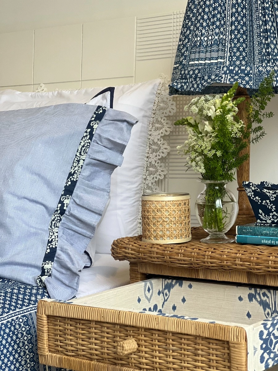 Fronha Oxford com Babado