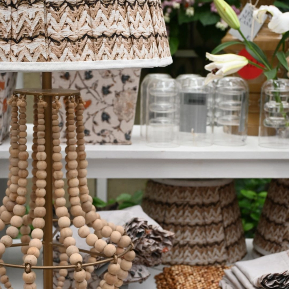 Abajur De Mesa Metal e Madeira