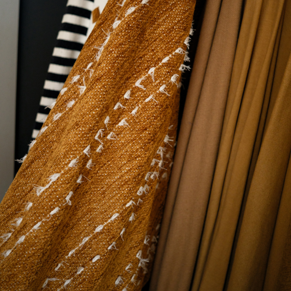 Tecido Jacquard Alinhavo Camel Tecido Jacquard Alinhavo Camel